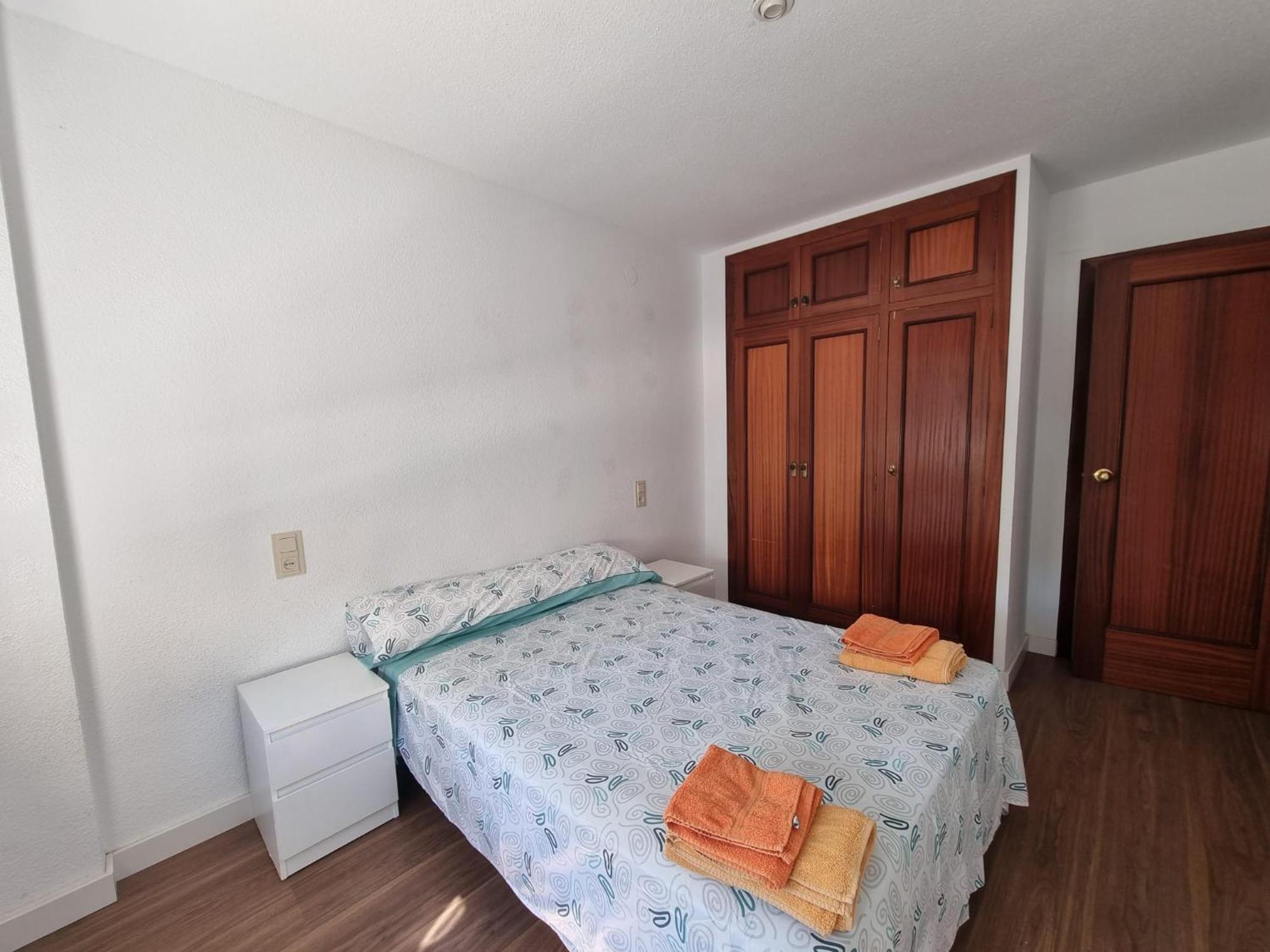 Apartamento En Alquiler Parque 8, Playa De Gandia Екстериор снимка